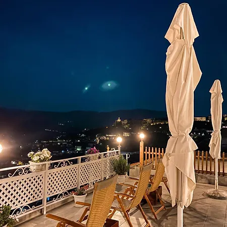 Juald ジロカストラ