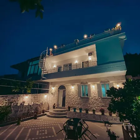 Affittacamere Juald Gjirokastër